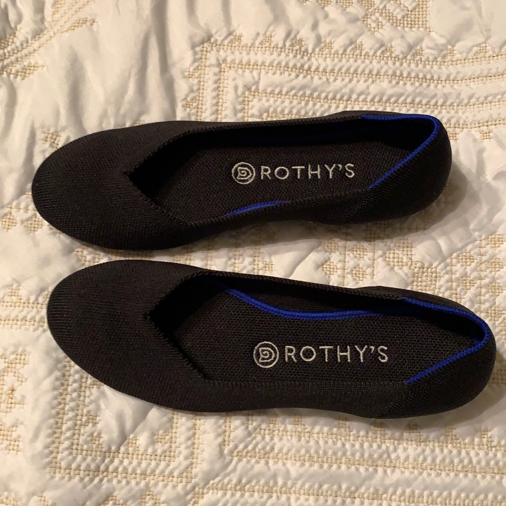Rothy’s black rounded toe flats